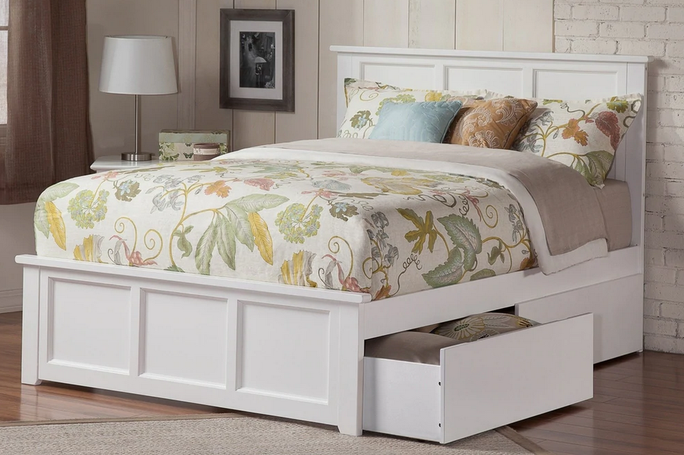 Madison Queen Platform Bed with Matching Footboard